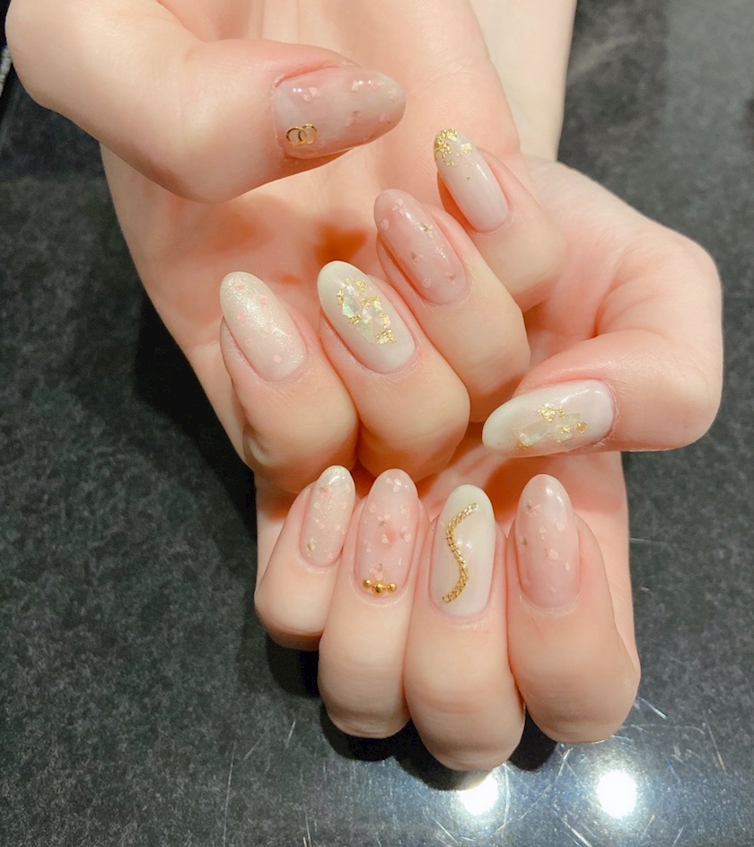 ネイル。